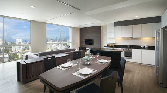 Three Bedroom Deluxe - Dining and Living Area
